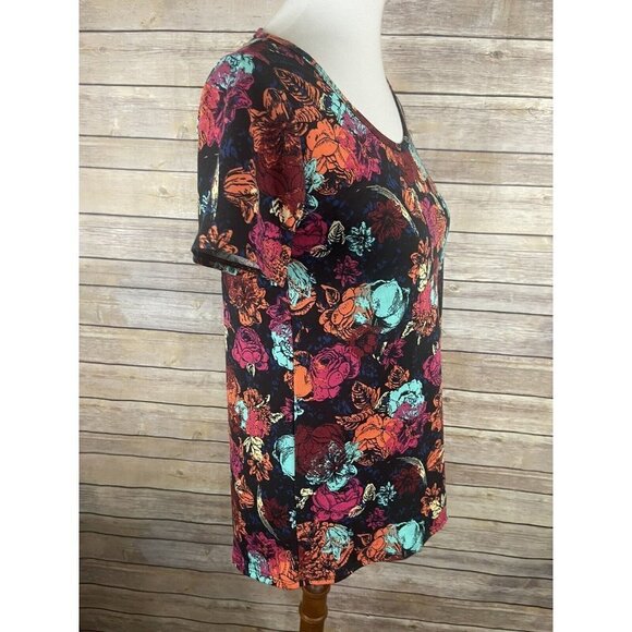 Lularoe XXS NWT Floral Classic Tee Short Sleeve Black Pink Red Boho Stretchy Top - Picture 6 of 10
